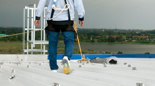 屋顶检修顾问
